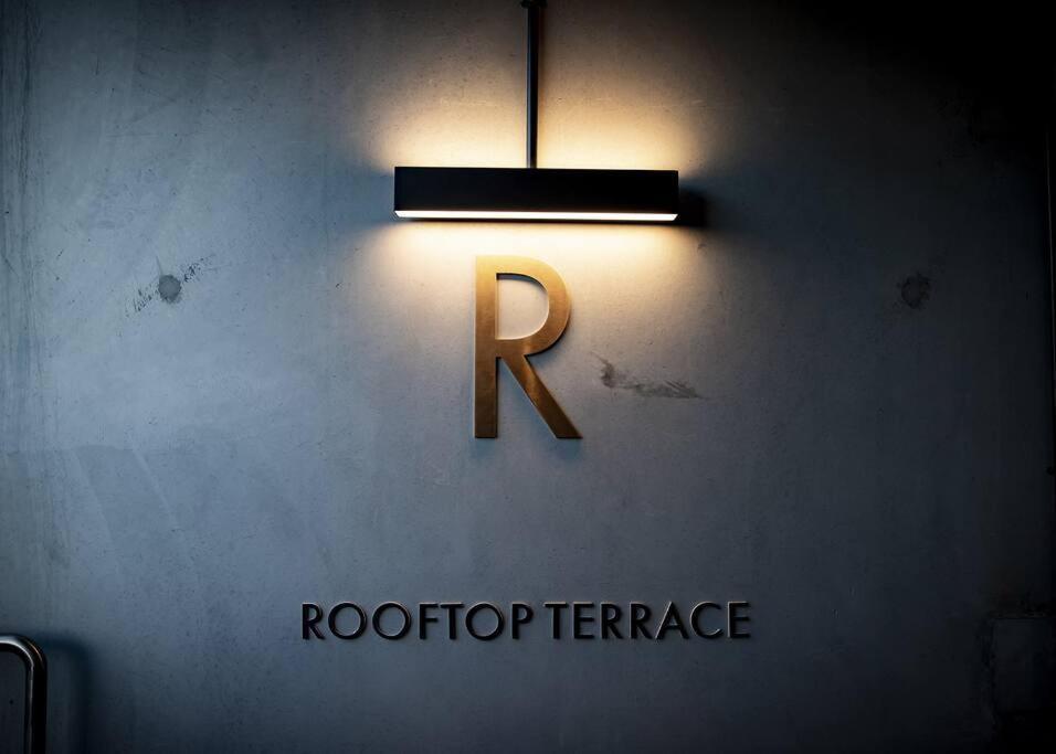 Apartment Award-winning, Luxury 3 Bedroom Designer Loft, Factory Conversion